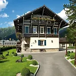 Apartament Orania *
